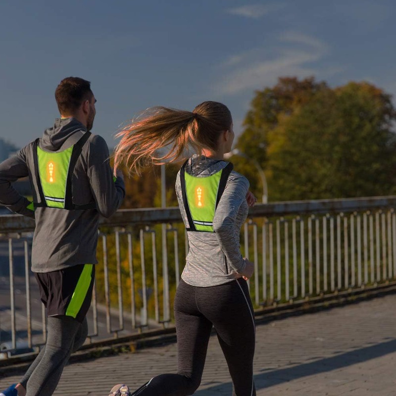 LED Remote Control Safety Vest - Cycling Visibility Gear recension och pris