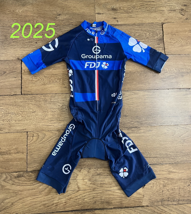LASER CUT Skinsuit  2026 2025  - Cycling Gear Material recension och pris